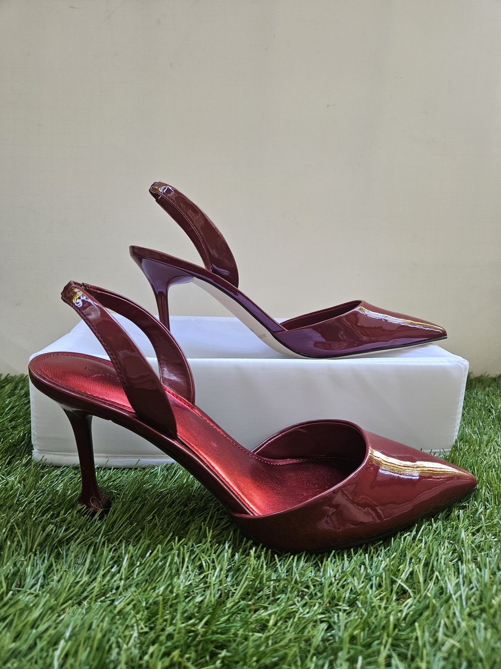 ​Marc Fisher Hadya Slingback Heels Dark Red Patent Pointed Toe Size 8.5 M